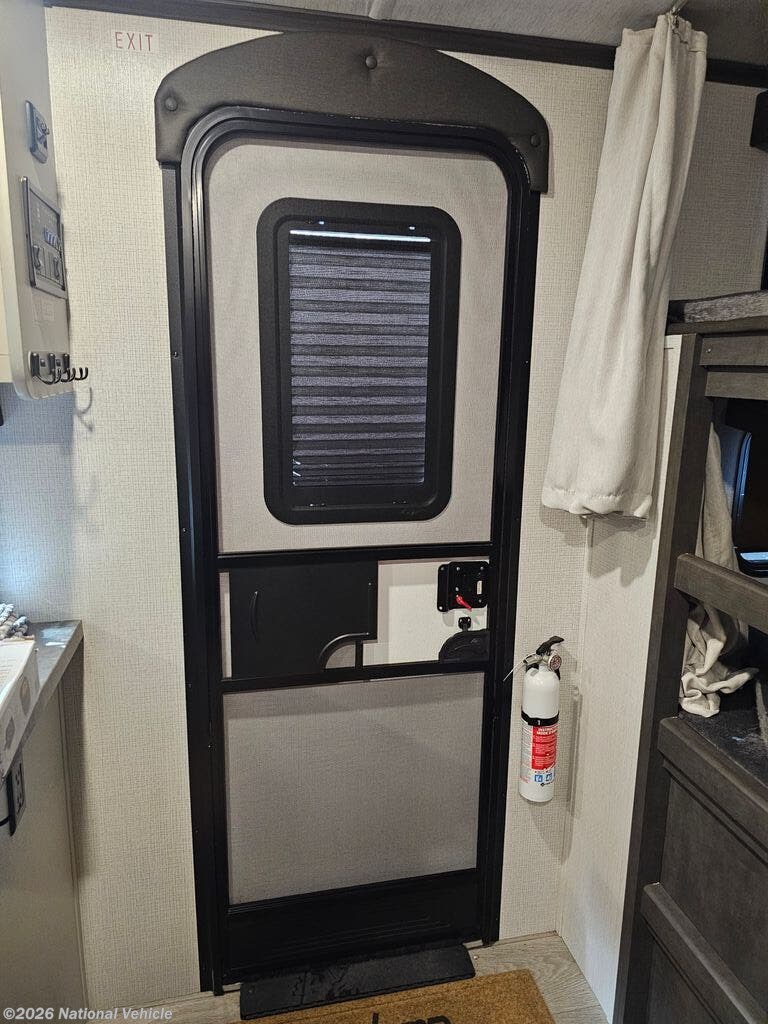 Used 2024 Keystone Cougar 25DBSWE available in Oregon City, Oregon