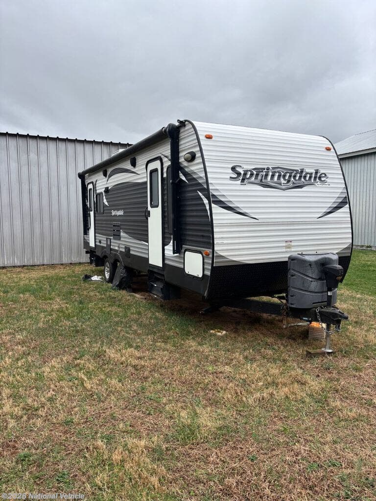 2015 Keystone Springdale 266RL - Used Travel Trailer For Sale by National Vehicle in Naples, New York