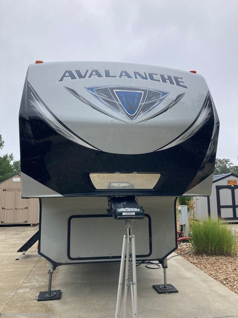 2017 Avalanche 395BH by Keystone from National Vehicle in Ellisville, Missouri
