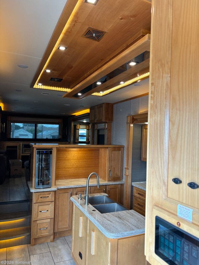2020 Vanleigh Beacon 42RDB - Used Fifth Wheel For Sale by National Vehicle in Tucson, Arizona