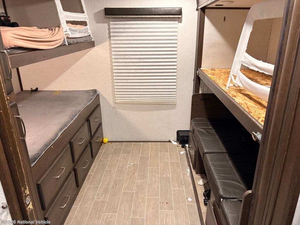 Used 2020 Dutchmen Atlas 3202BH available in Dunlap, Tennessee