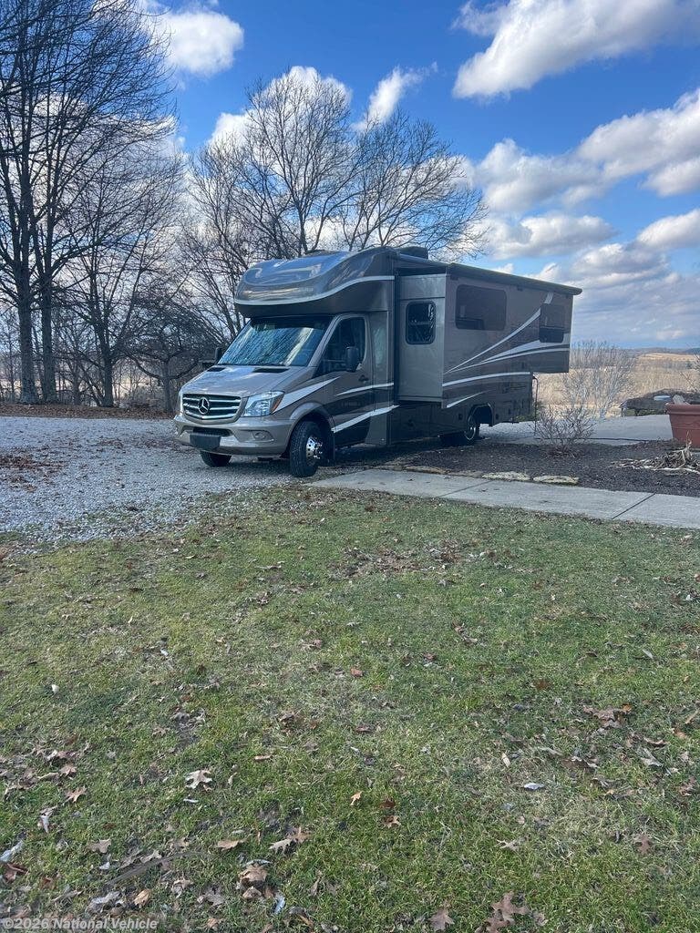 2016 Dynamax Corp Isata 3 24FWM - Used Class C For Sale by National Vehicle in Dresden, Ohio