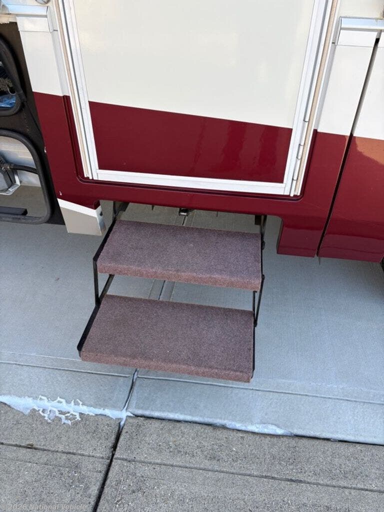 2006 Aurora 3580TS by Coachmen from National Vehicle in Mooresville, Indiana