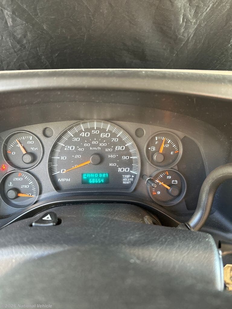 Used 2004 Coachmen Freedom 258DB available in Ventura, California