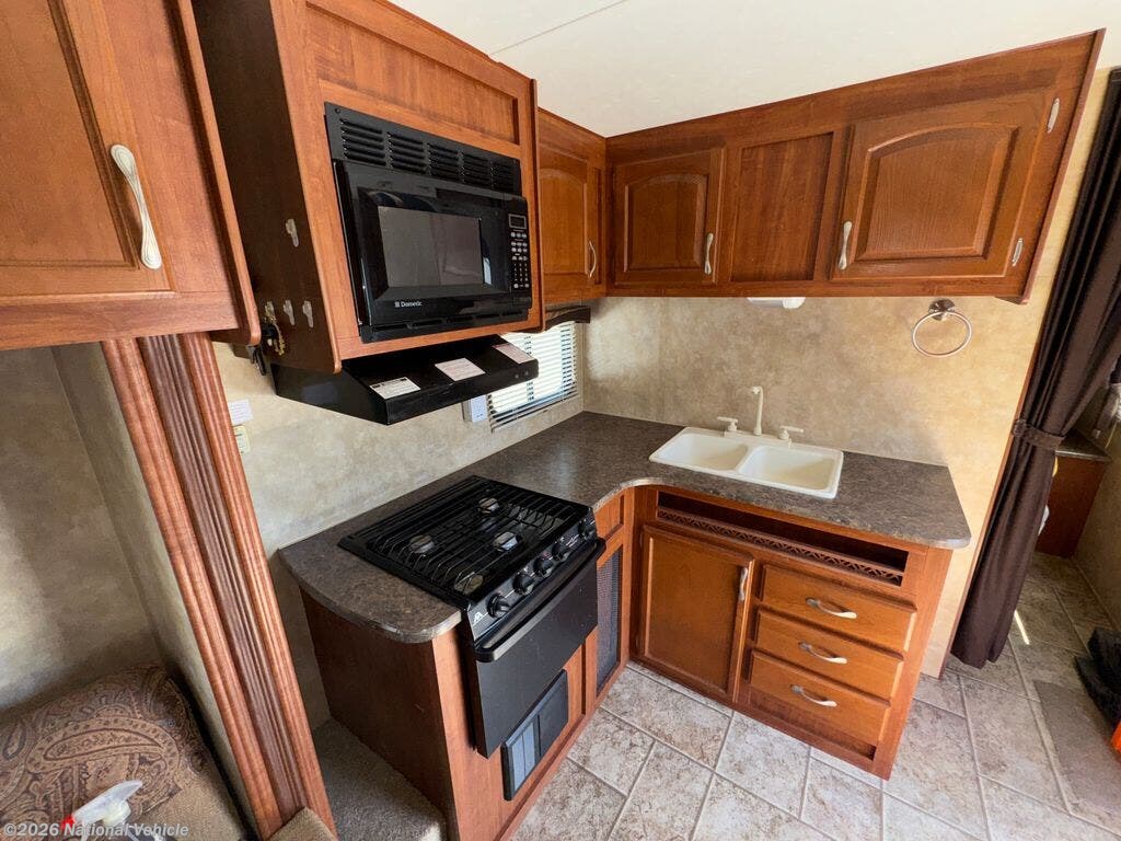 2010 Jay Flight 28BHS by Jayco from National Vehicle in Sparks, Nevada