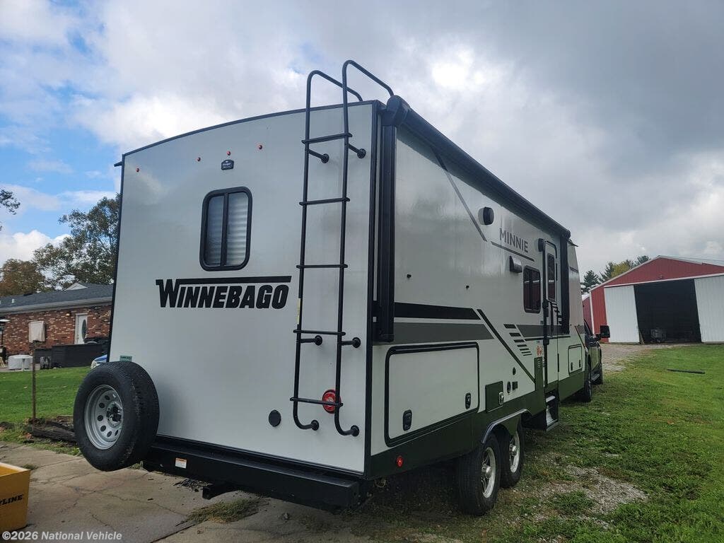 2022 Winnebago Minnie 2201MB - Used Travel Trailer For Sale by National Vehicle in Okeana, Ohio