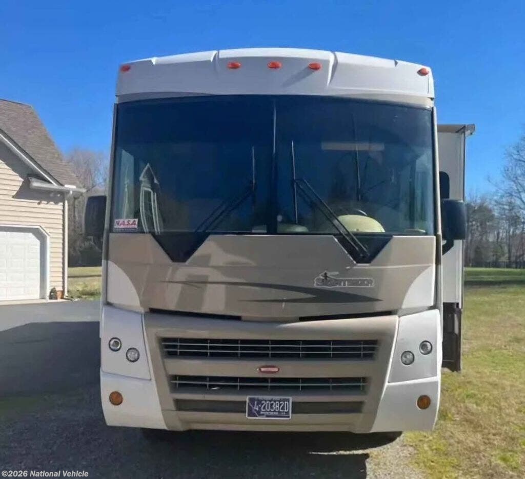 2008 Winnebago Sightseer 35J - Used Class A For Sale by National Vehicle in Toccoa, Georgia