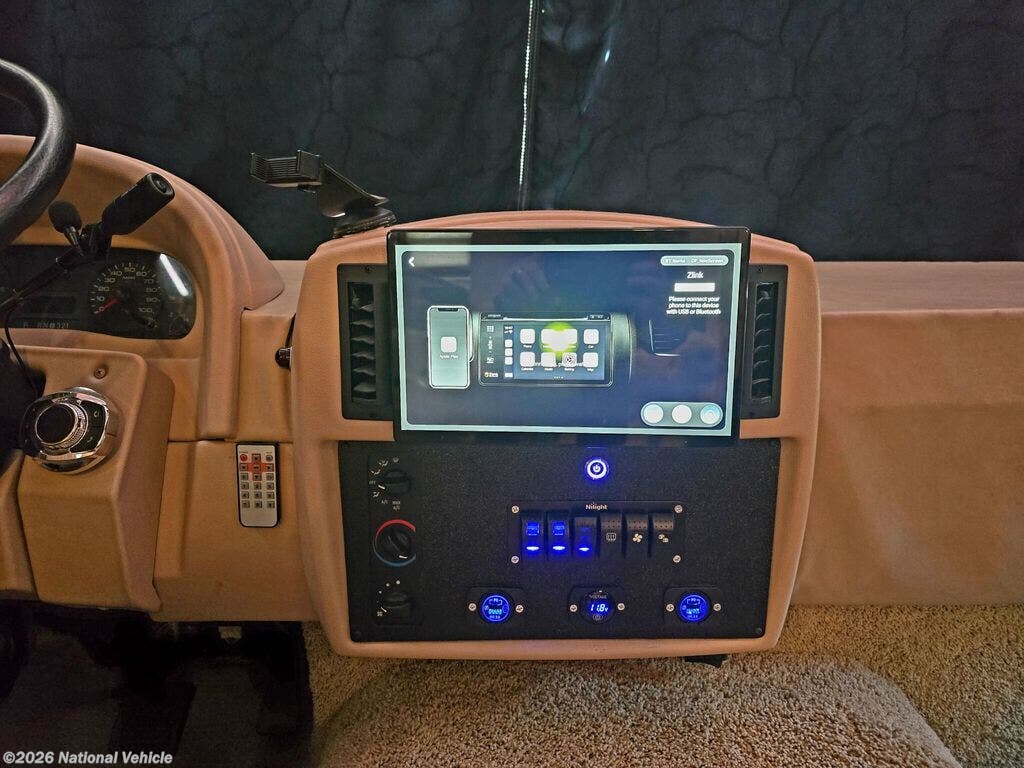 2008 Sightseer 35J by Winnebago from National Vehicle in Toccoa, Georgia