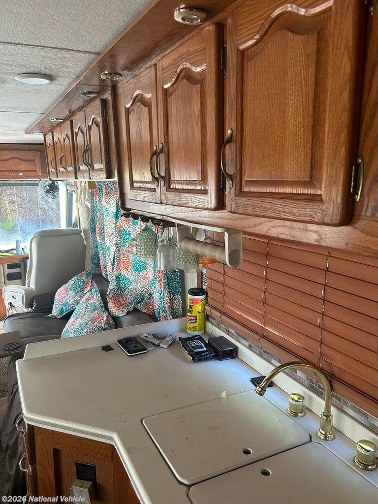 Used 1997 Georgie Boy Encounter available in Kissimmee, Florida