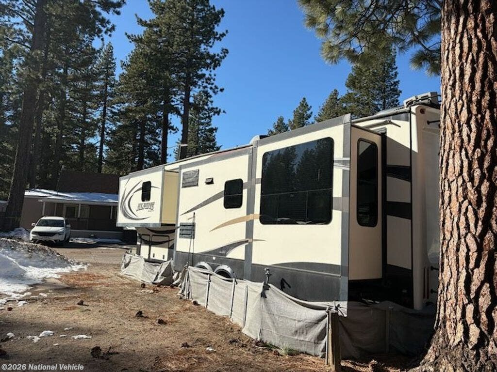 2014 Keystone Alpine 3500RL - Used Fifth Wheel For Sale by National Vehicle in South Lake Tahoe, California