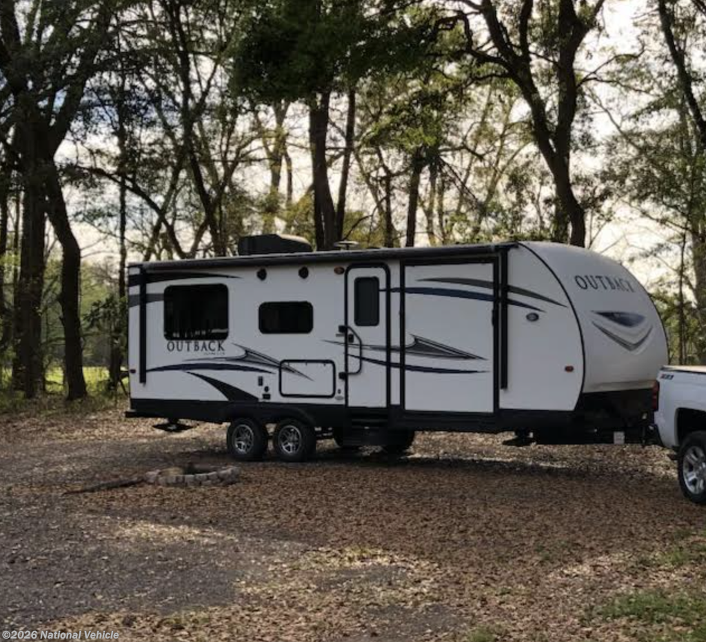 2018 Keystone Outback Ultra-Lite 24OURS - Used Toy Hauler For Sale by National Vehicle in Old Fort, North Carolina