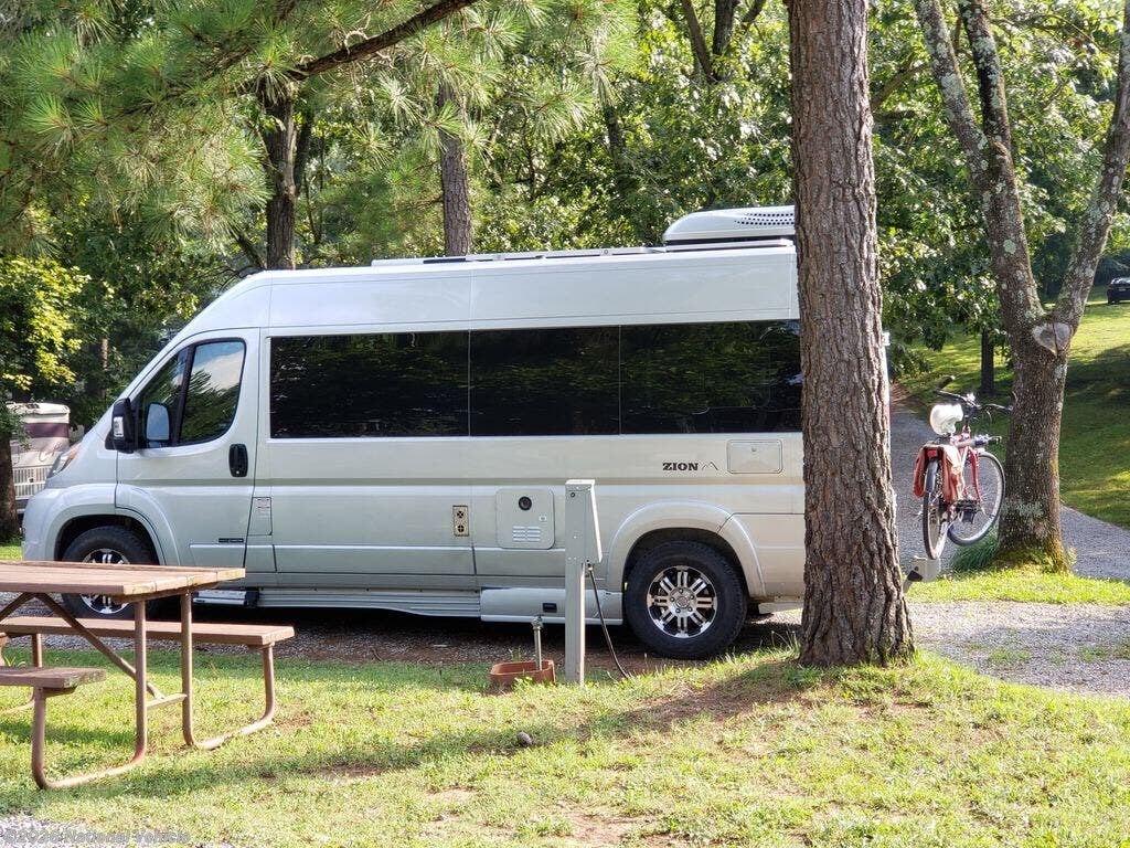 2017 Roadtrek Zion SRT - Used Class B For Sale by National Vehicle in Cedar City, Utah