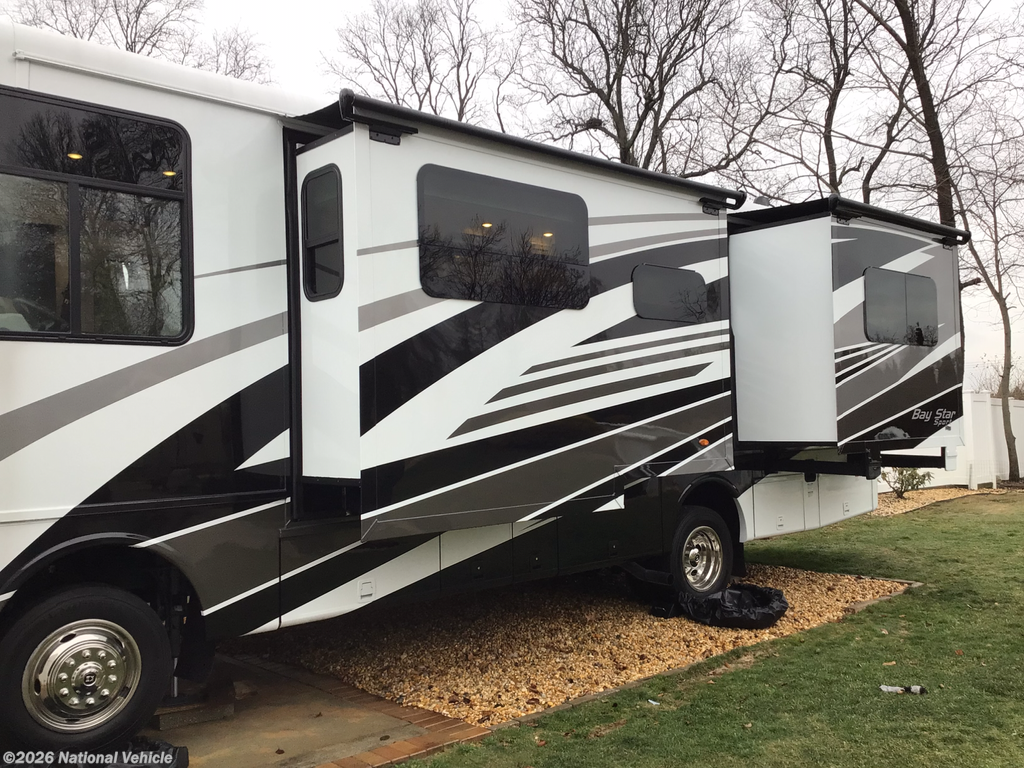 2024 Newmar Bay Star Sport 2813 - Used Class A For Sale by National Vehicle in West Islip, New York