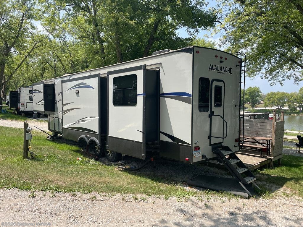 2019 Avalanche 396BH by Keystone from National Vehicle in Williamsburg, Iowa