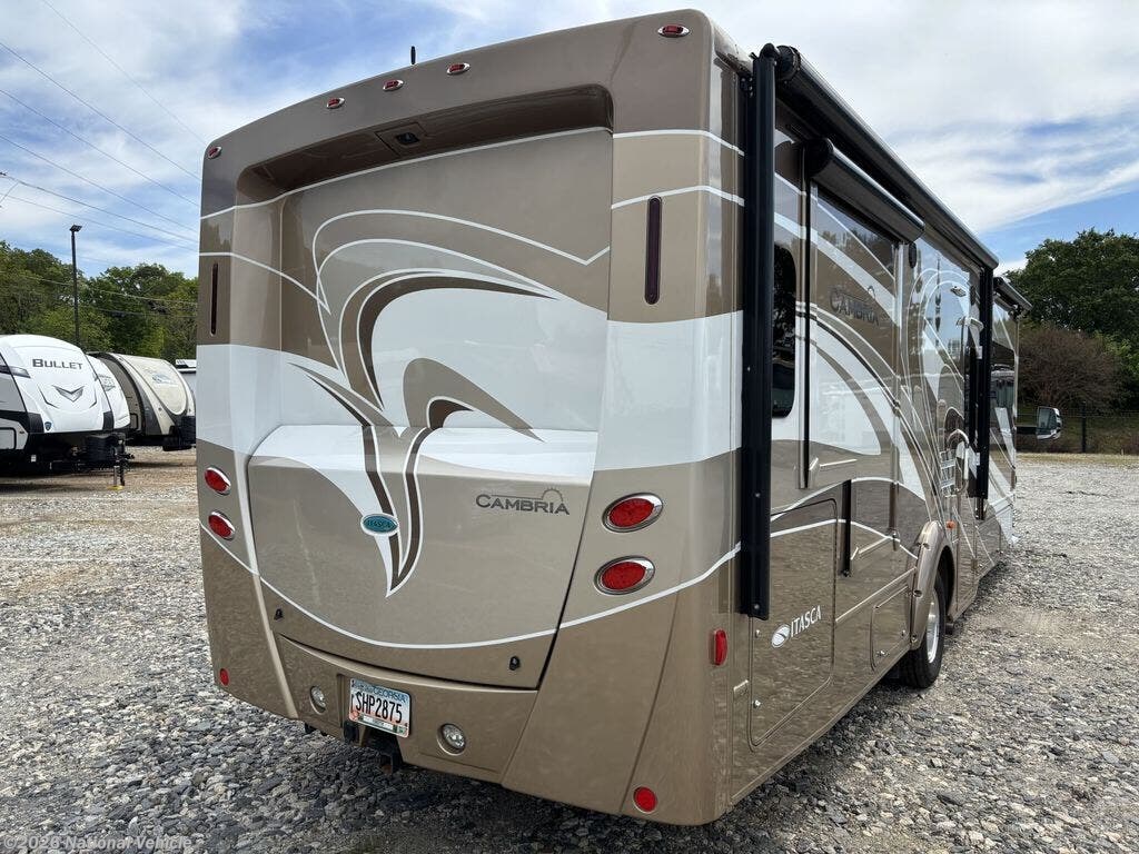 2014 Cambria Itasca  30J by Winnebago from National Vehicle in Cumming, Georgia