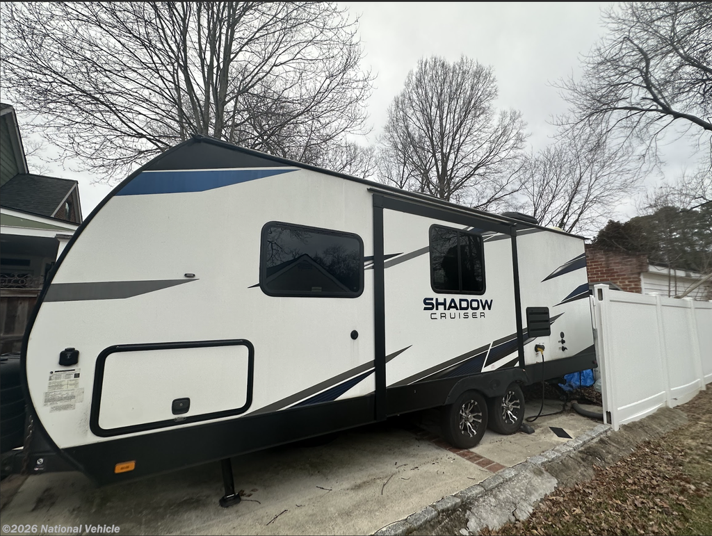 2021 Cruiser RV Shadow Cruiser 225RBS - Used Travel Trailer For Sale by National Vehicle in Richmond, Virginia
