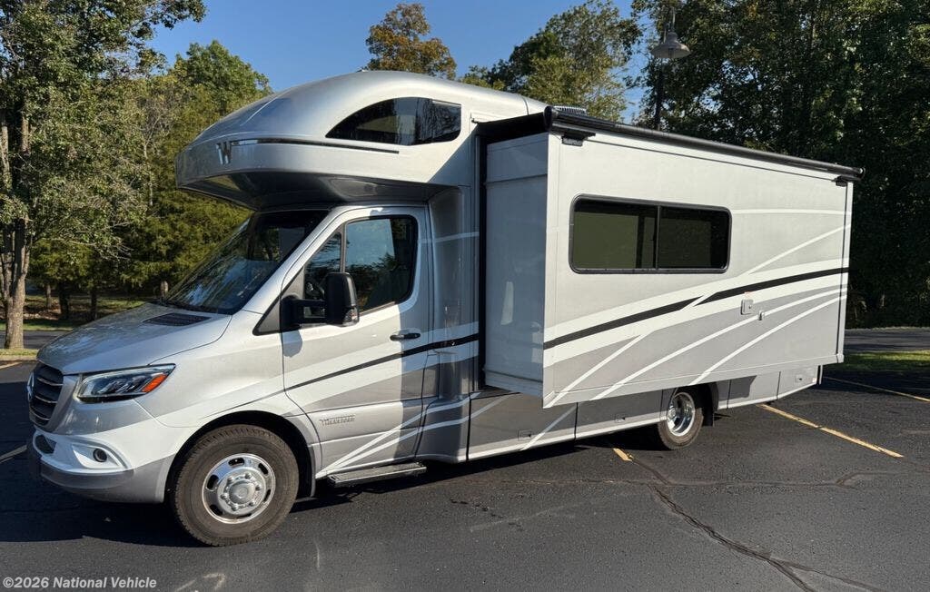 2021 Winnebago Navion 24D - Used Class C For Sale by National Vehicle in Reeds Spring, Missouri