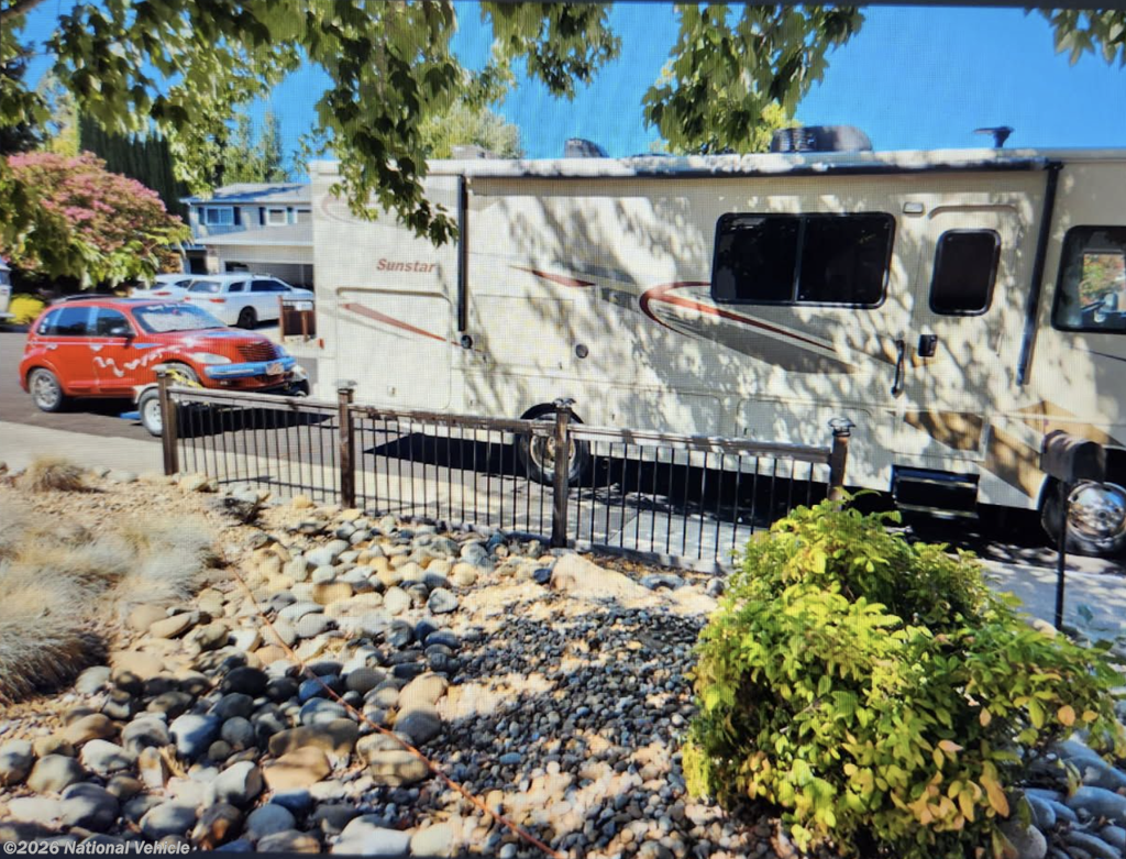 2017 Winnebago Sunstar 29VE - Used Class A For Sale by National Vehicle in Vacaville, California