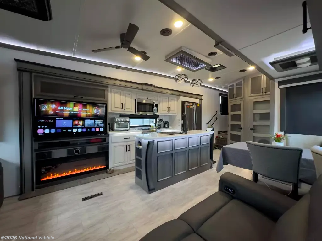 Used 2023 Keystone Montana 3781RL available in Orlando, Florida