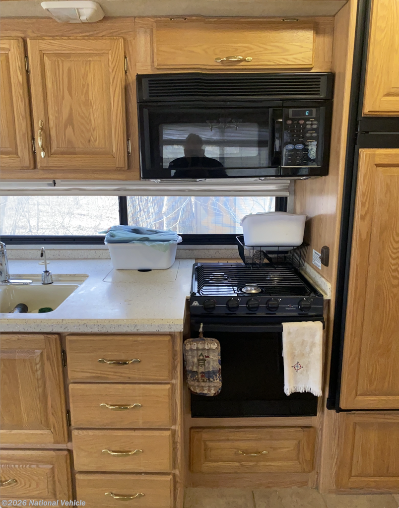 2004 See Ya 40FD by Alfa from National Vehicle in Lancaster, Ohio