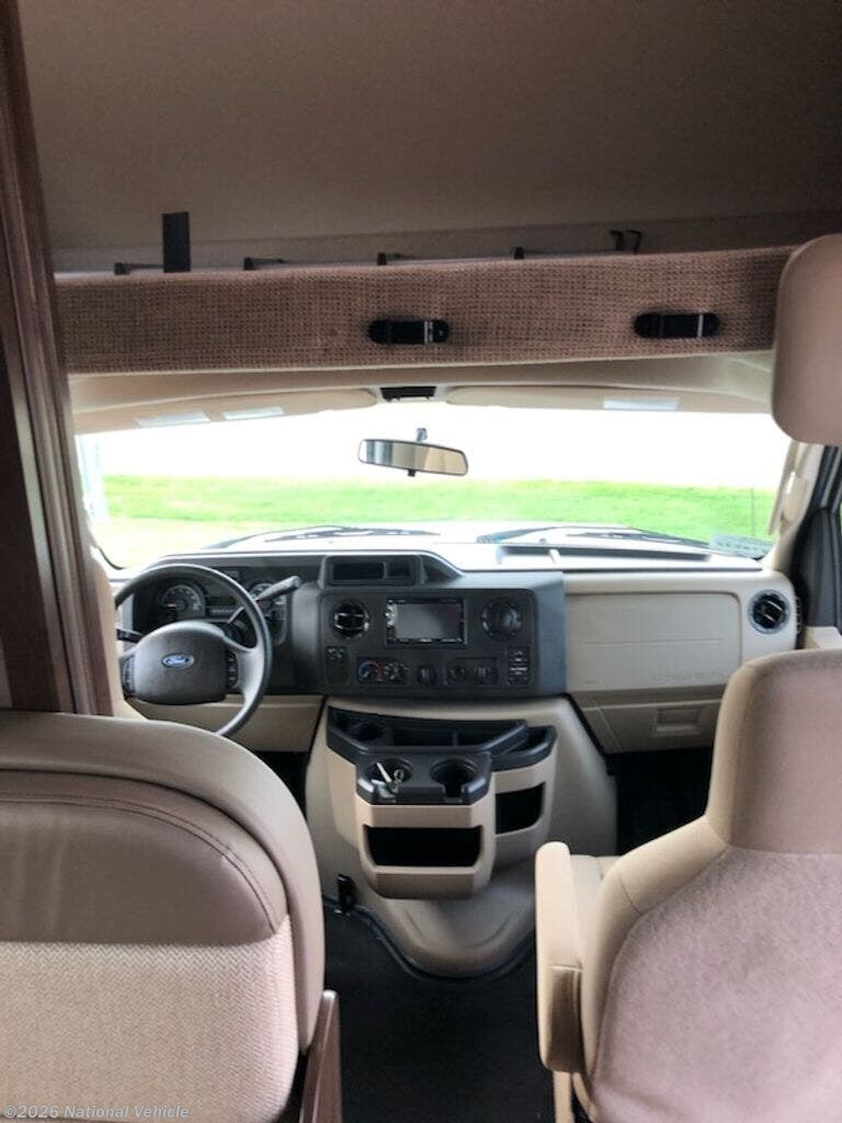 2020 Freedom Elite 24HE by Thor Motor Coach from National Vehicle in Akron, Ohio