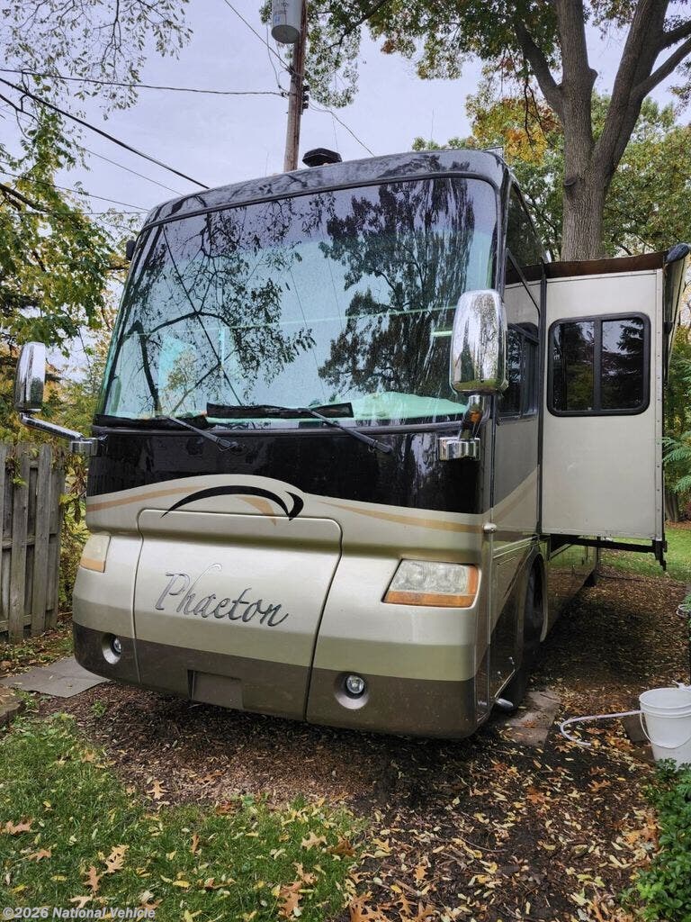 2007 Phaeton 40QDH by Tiffin from National Vehicle in Waterford Township, Michigan