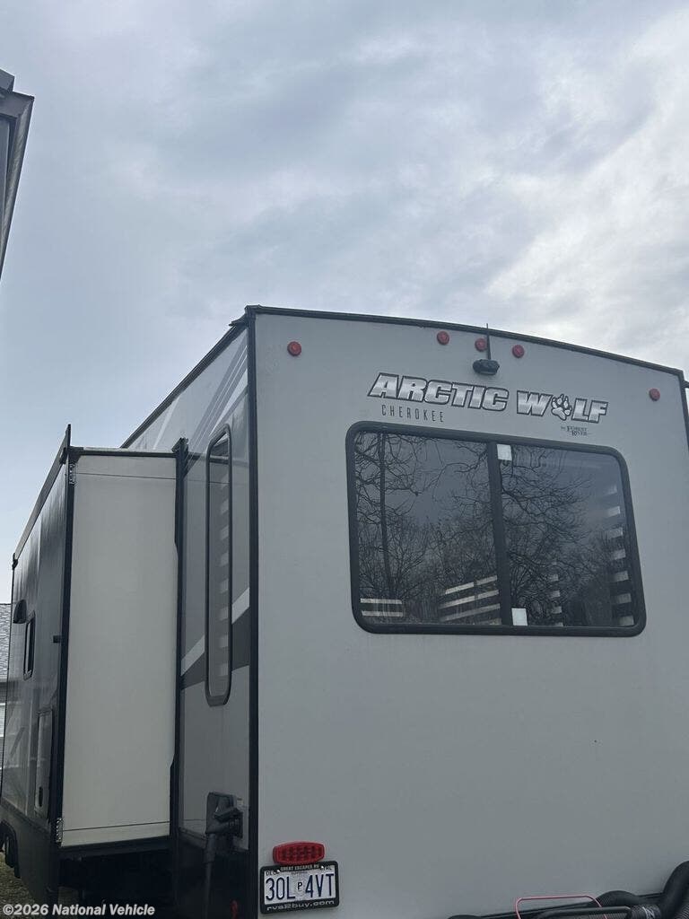 2022 Cherokee Arctic Wolf 291RL by Forest River from National Vehicle in Poplar Bluff, Missouri