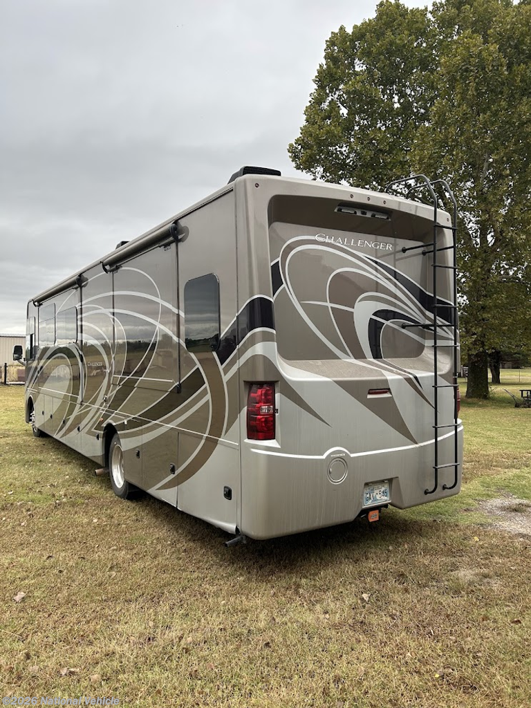 2019 Challenger 37TB by Thor Motor Coach from National Vehicle in Tulsa, Oklahoma