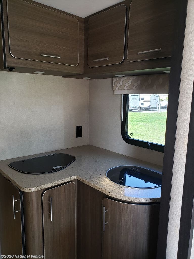 2016 Villagio 25HAB by Renegade from National Vehicle in Macon, Georgia