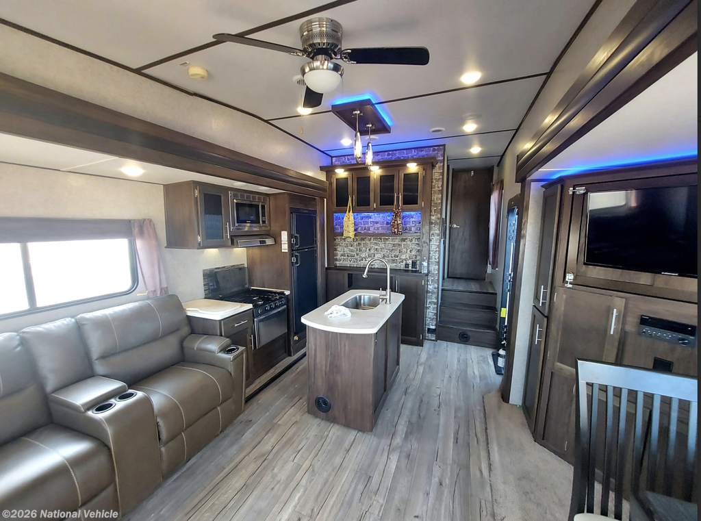 Used 2018 Forest River Cherokee Arctic Wolf 285DRL4 available in Buckeye, Arizona