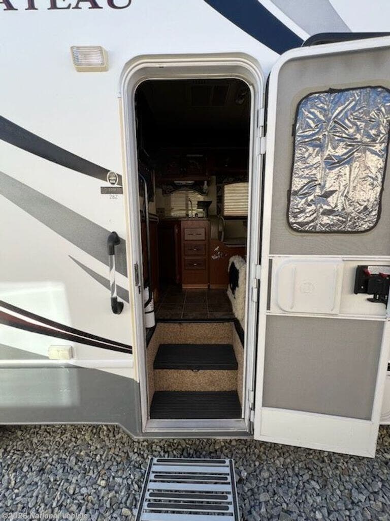 2013 Chateau 28Z by Thor Motor Coach from National Vehicle in Spanish Springs, Nevada