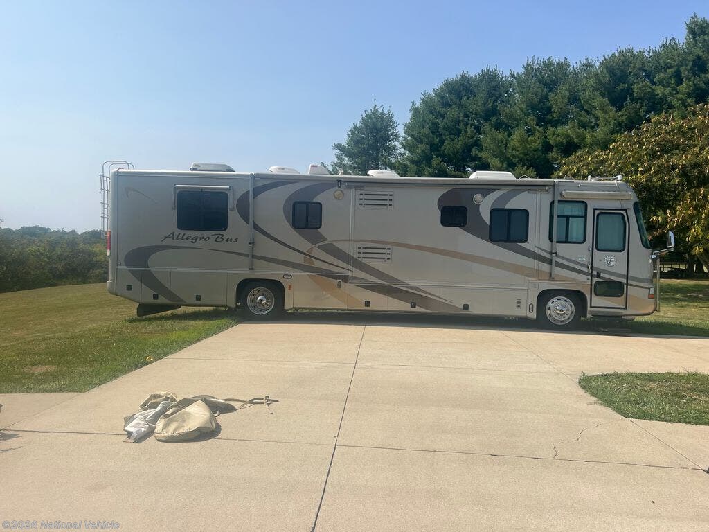 2002 Allegro Bus 37TP by Tiffin from National Vehicle in Landcaster, Kentucky