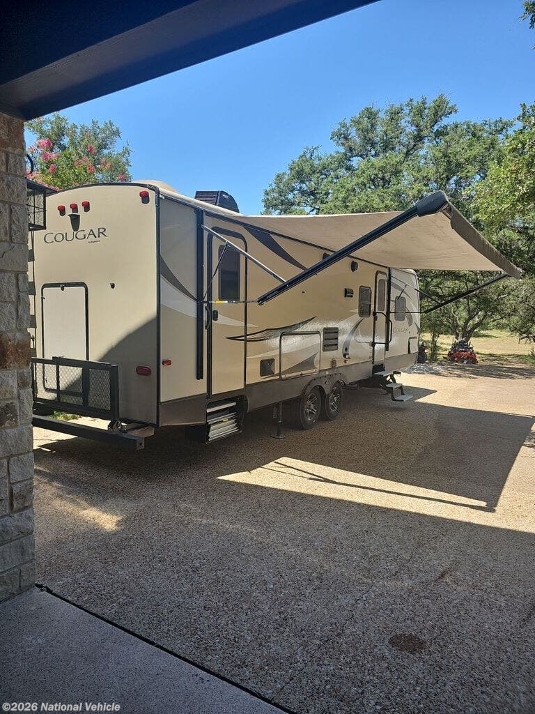 2019 Keystone Cougar X-Lite 29BHS - Used Travel Trailer For Sale by National Vehicle in Pflugerville, Texas
