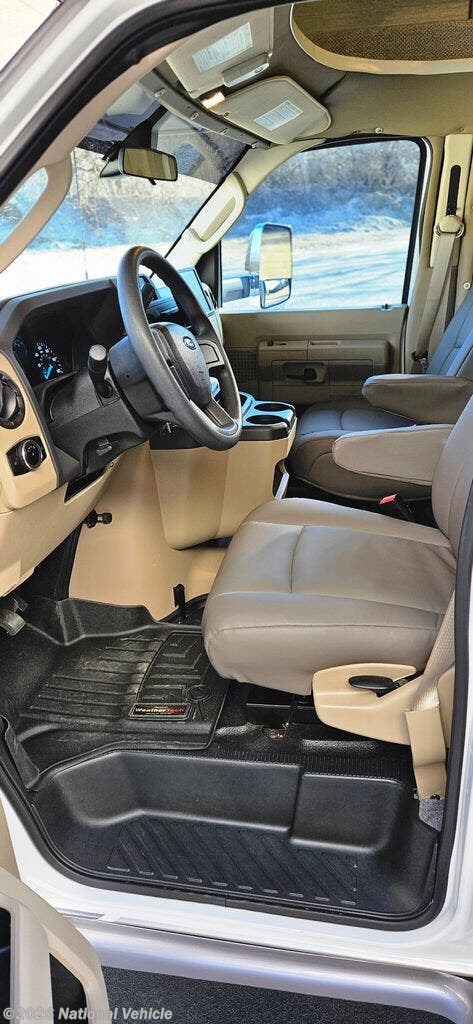 2025 Spirit 31K by Winnebago from National Vehicle in Batavia, Illinois