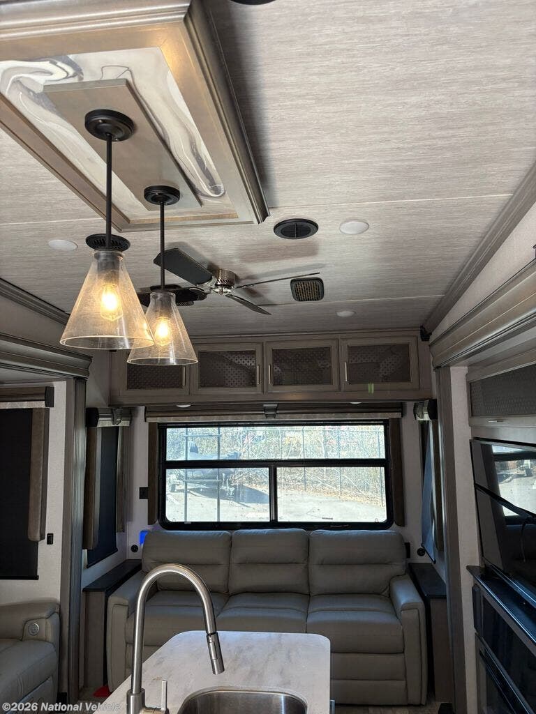 Used 2020 Keystone Montana Legacy Edition 3121RL available in Collierville, Tennessee