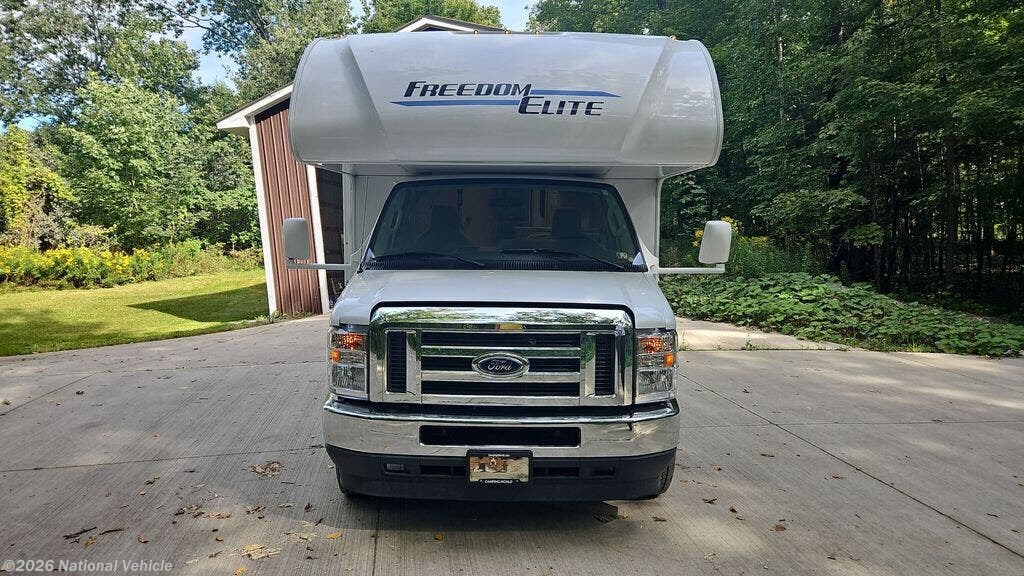2022 Freedom Elite 26HE by Thor Motor Coach from National Vehicle in Sayre, Pennsylvania