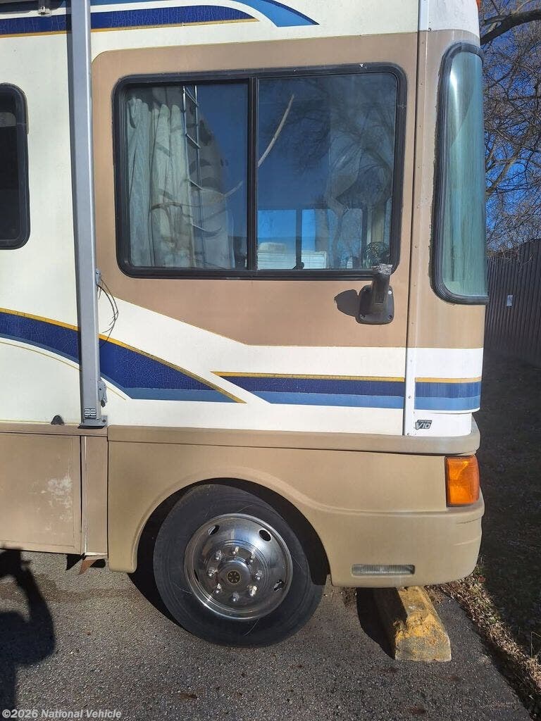 1998 Fleetwood Bounder 36S - Used Class A For Sale by National Vehicle in Dayton, Ohio