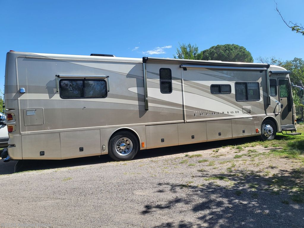 2004 Fleetwood American Tradition 40J - Used Class A For Sale by National Vehicle in Truth or Consequences, New Mexico