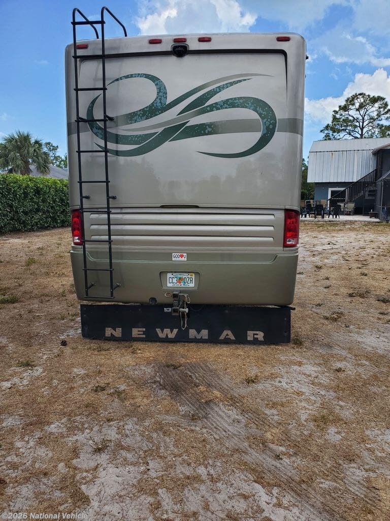 2005 Newmar Mountain Aire 3504 - Used Class A For Sale by National Vehicle in Bonita Springs, Florida