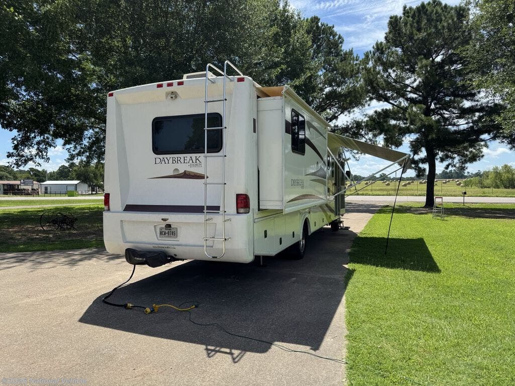 2007 Damon Daybreak 3274 - Used Class A For Sale by National Vehicle in Canton, Texas