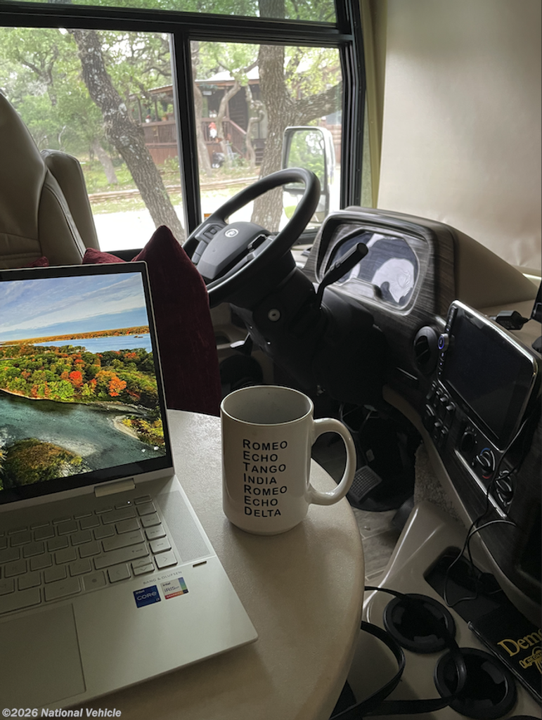 2021 Thor Motor Coach Miramar 35.2 - Used Class A For Sale by National Vehicle in Bella Vista, Arkansas