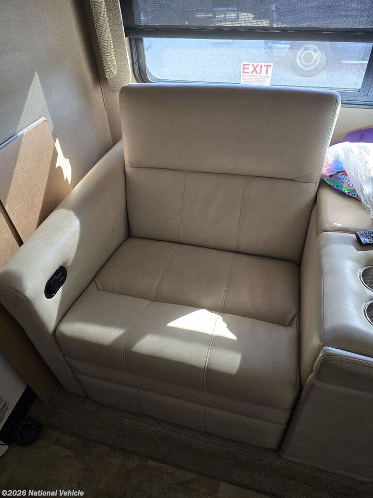 2017 Navigator XE 36U by Holiday Rambler from National Vehicle in Long Key, Florida