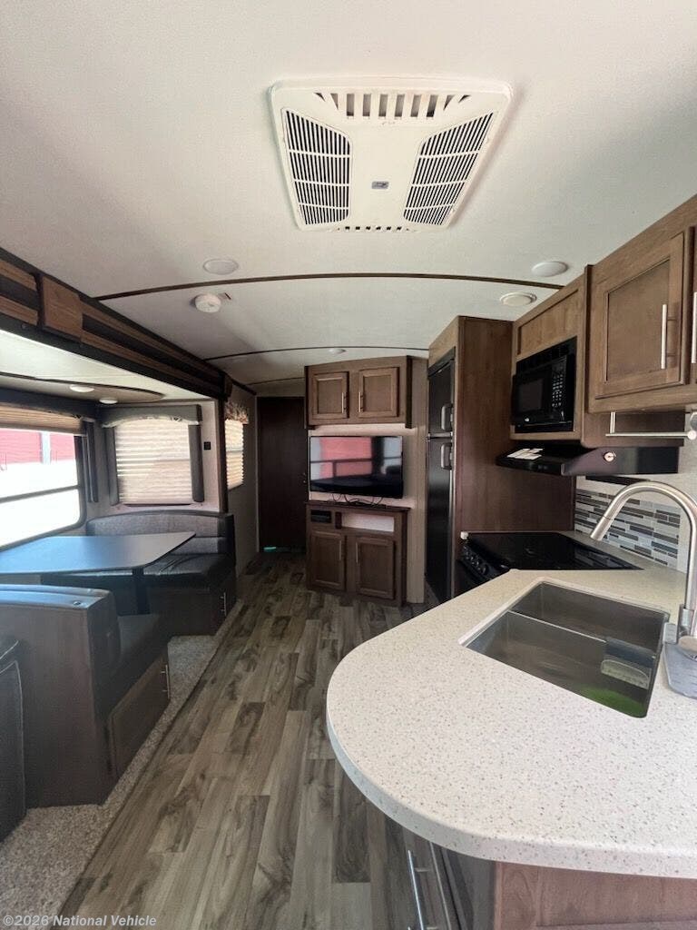 Used 2018 Keystone Cougar 27SABWE available in Camdenton, Missouri