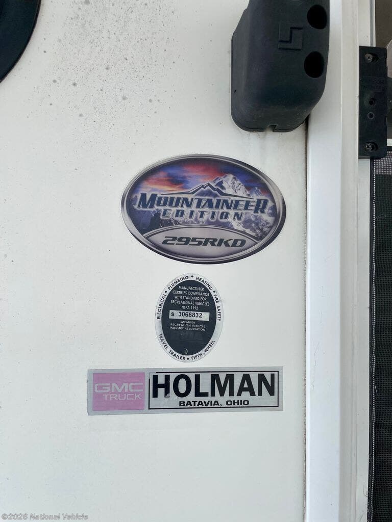 Used 2013 Keystone Montana Mountaineer 295RKD available in Millford, Ohio