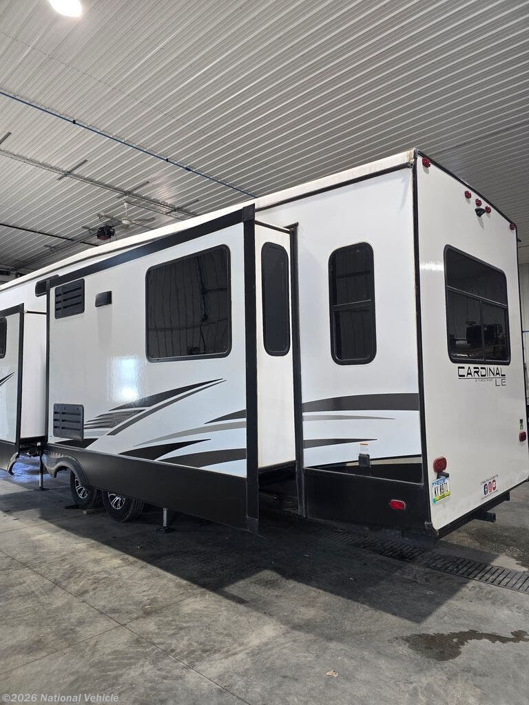 2022 Forest River Cardinal Limited 377MBLE - Used Fifth Wheel For Sale by National Vehicle in Lake City, Iowa