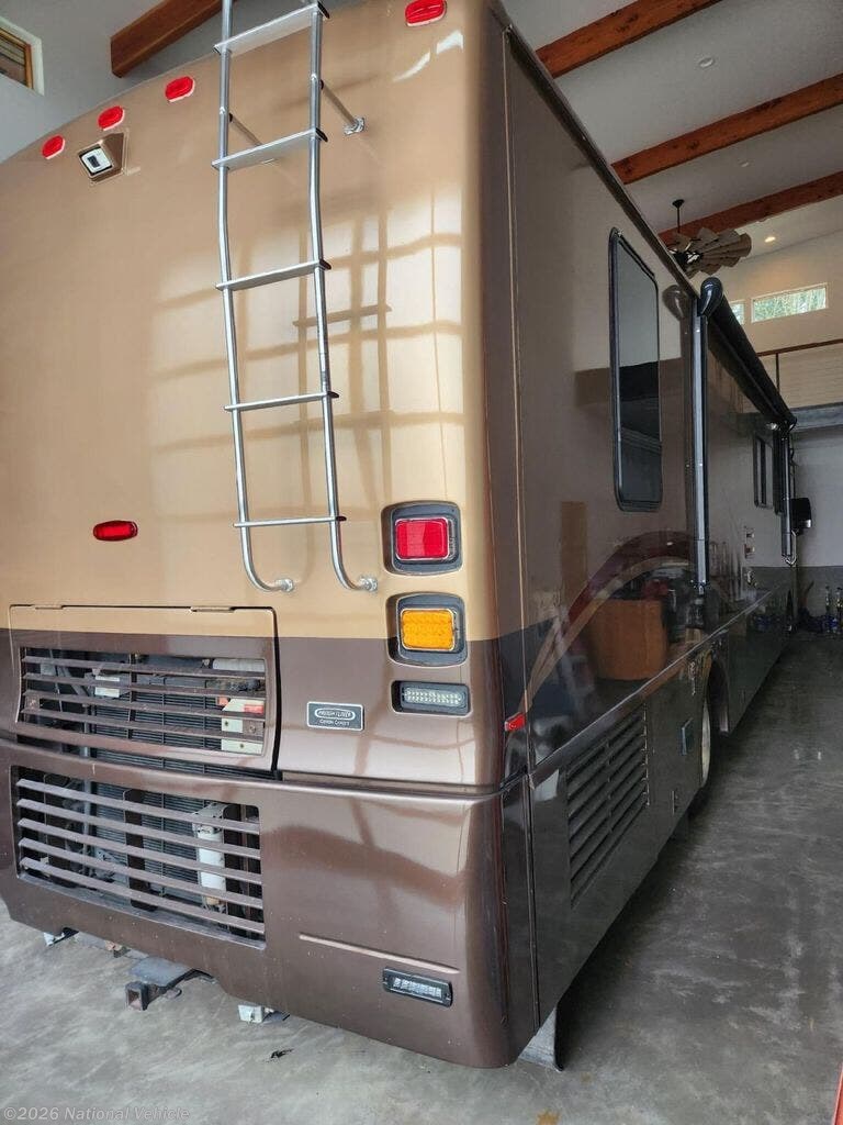 2003 Journey 36L by Winnebago from National Vehicle in Tacoma, Washington