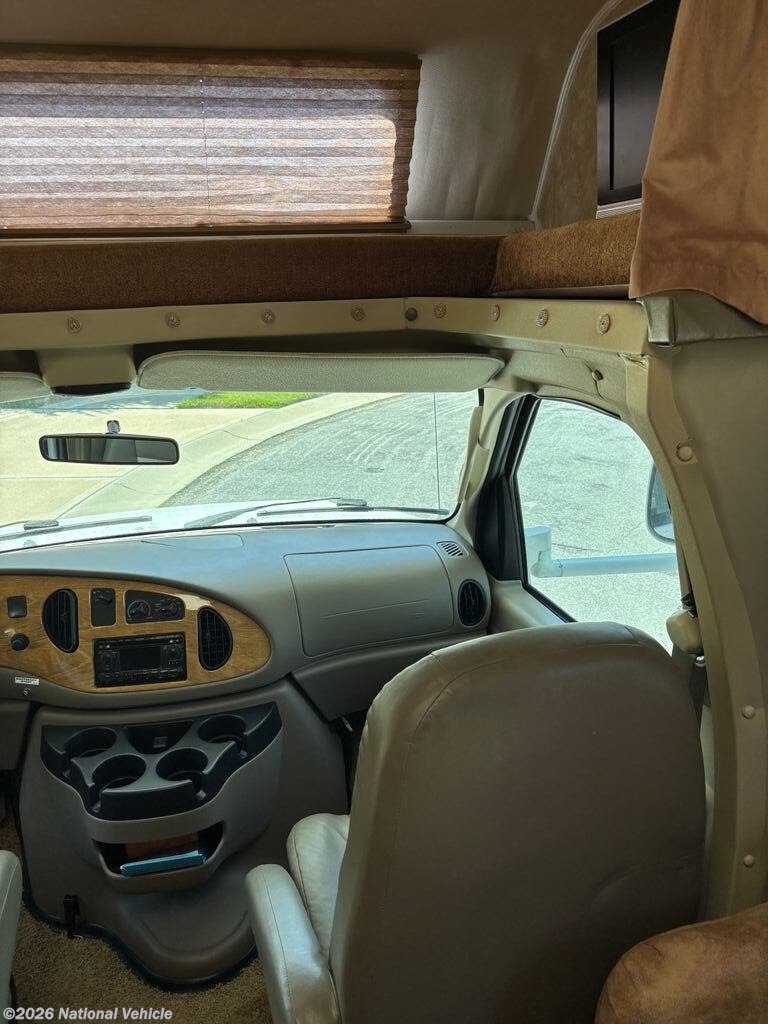 Used 2008 Coachmen Freedom Express 31SS available in Leavenworth, Kansas