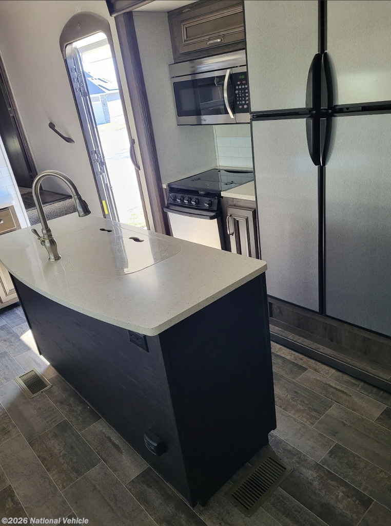 Used 2018 Keystone Montana High Country 305RL available in Independence, Missouri