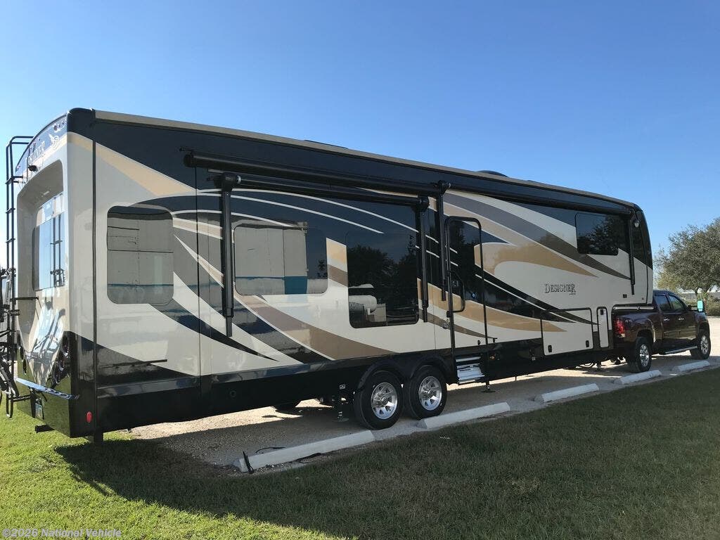 2017 Jayco Designer 37RS - Used Fifth Wheel For Sale by National Vehicle in Port Charlotte, Florida