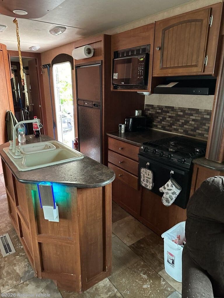 Used 2013 Jayco White Hawk Ultra Lite 30DSRE available in Mason City, Iowa